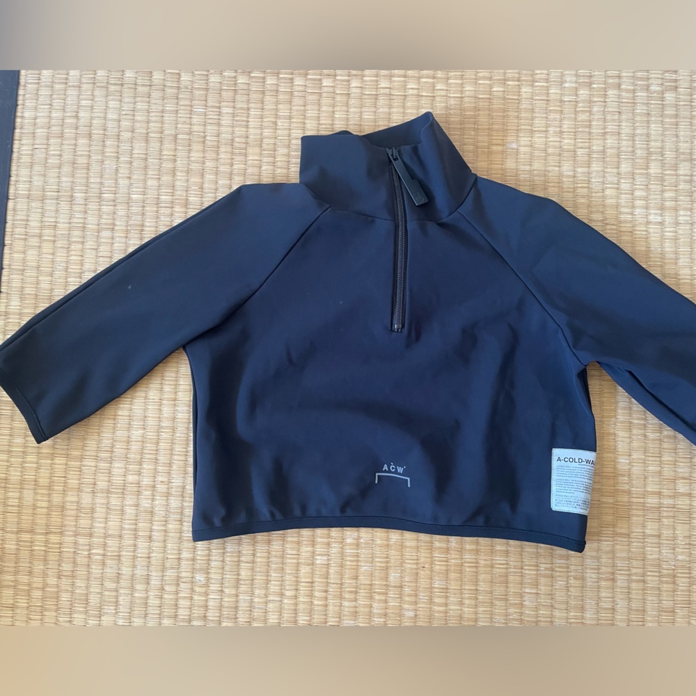 A Cold Wall Raglan Crop Zip Up Top -NWOT